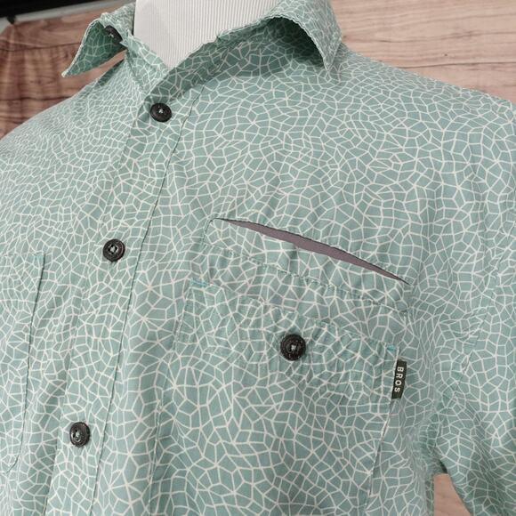 Howler Brothers Shirt Mens Large Green Short Sleeve Button Up Geometric Pocket - Picture 2 of 10